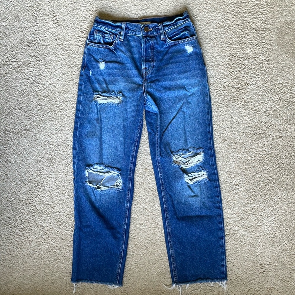 High Rise Boyfriend Cut - Picture 2 of 8